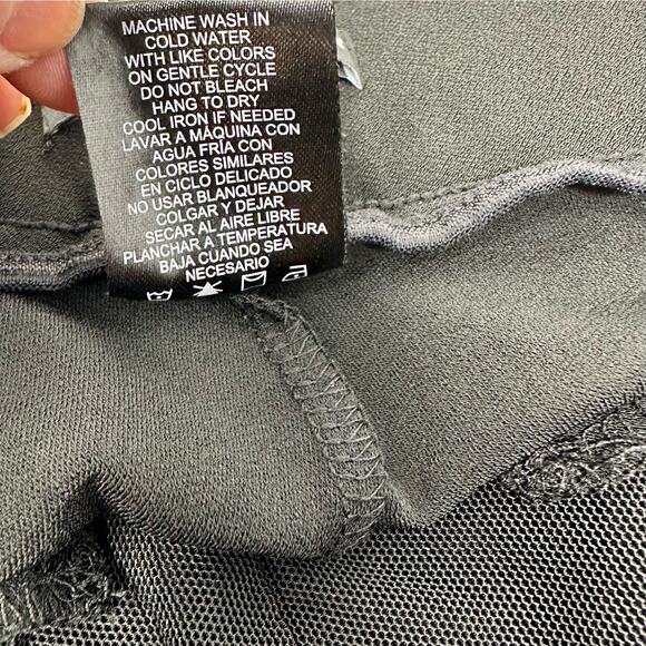 Hilary Radley High Rise Trousers Women M Black Pull On Crop Pant Business Casual - Picture 10 of 11